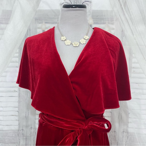NEW Alex Marie Beth Velvet Jumpsuit Crimson Red Cape Sleeve V Neck Belted Formal - Picture 3 of 13
